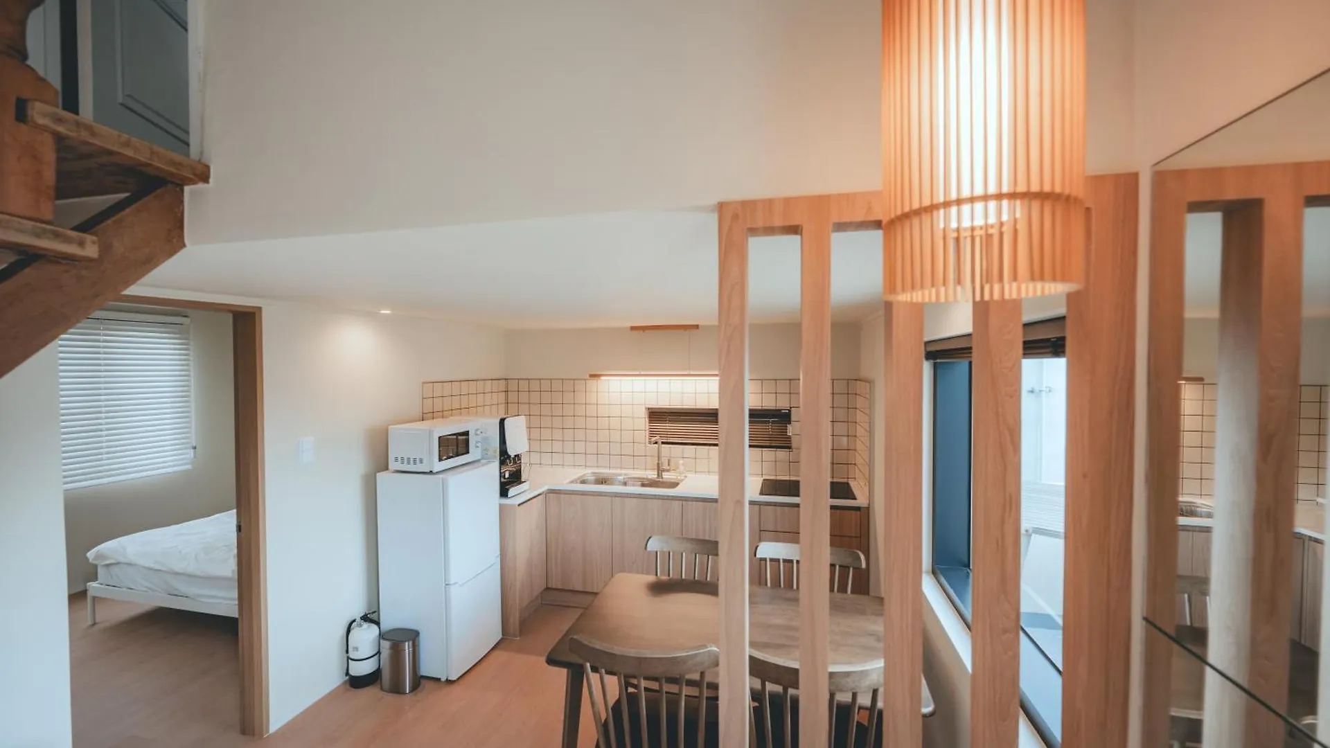 Mute Stay Busan Apartment