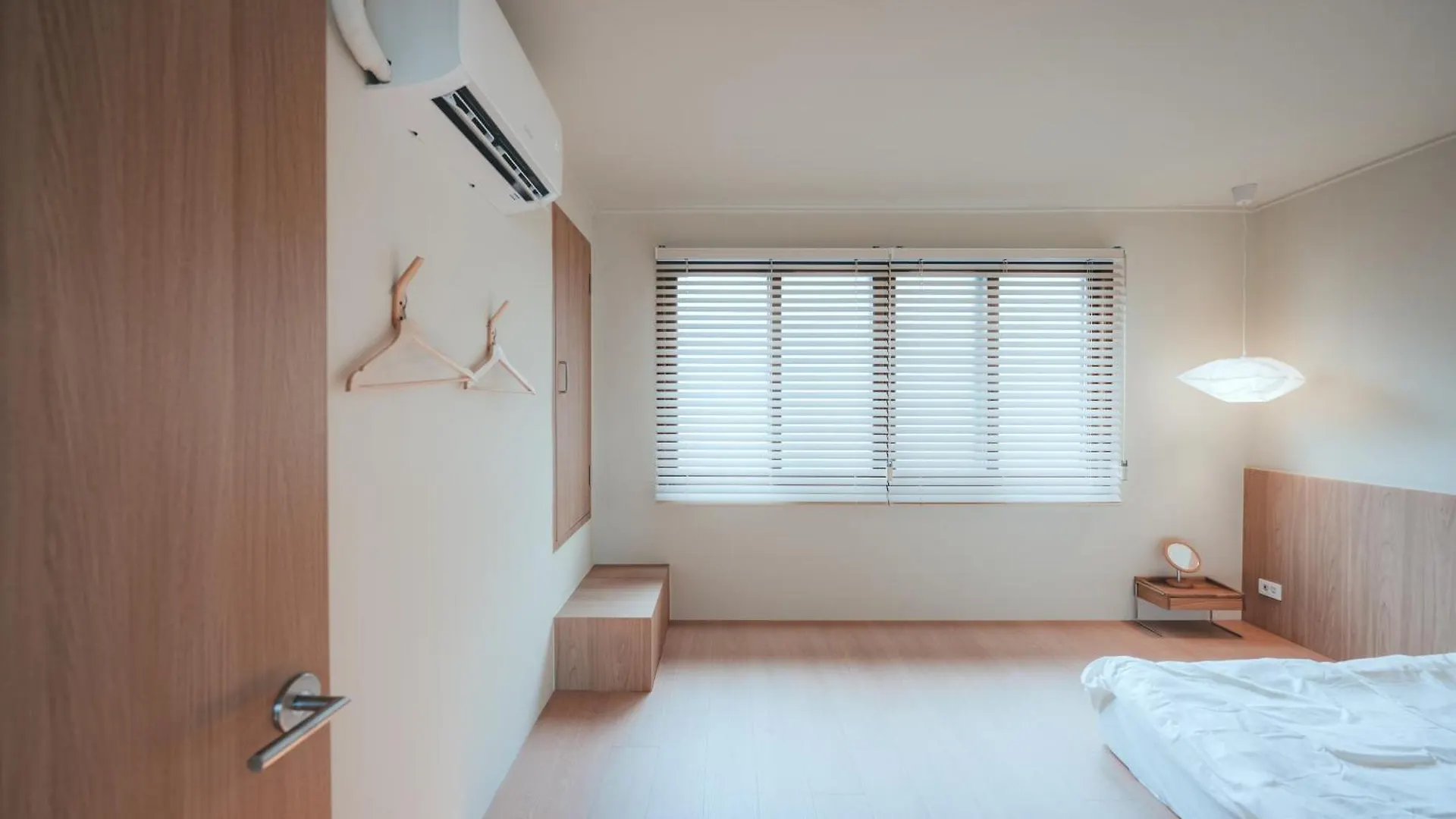 Mute Stay Busan Apartment